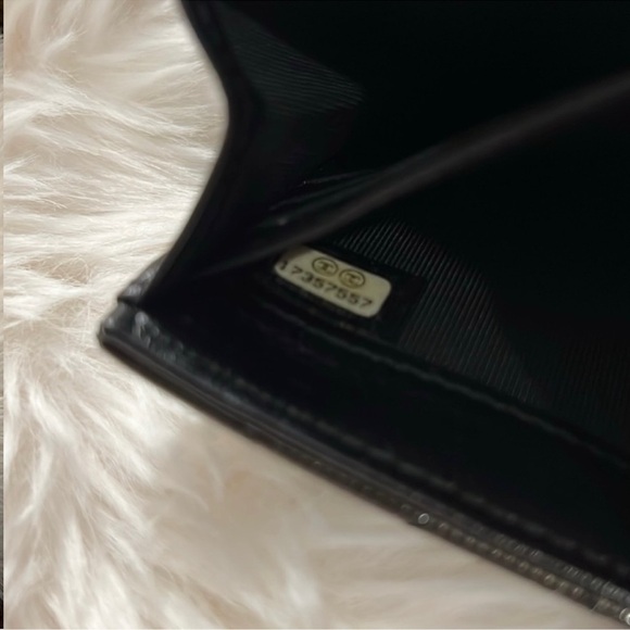 Chanel wallet on chain - Picture 3 of 9